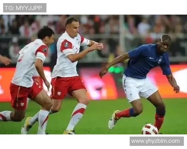 大连足球盛事引发热潮球迷齐聚共同见证精彩赛事与激情时刻