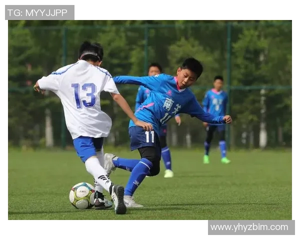 马汉政足球:探索中国足球的新机遇与挑战,助力青少年成长与发展 马汉政足球:探索中国足球的新机遇与挑战,助力青少年成长与发展